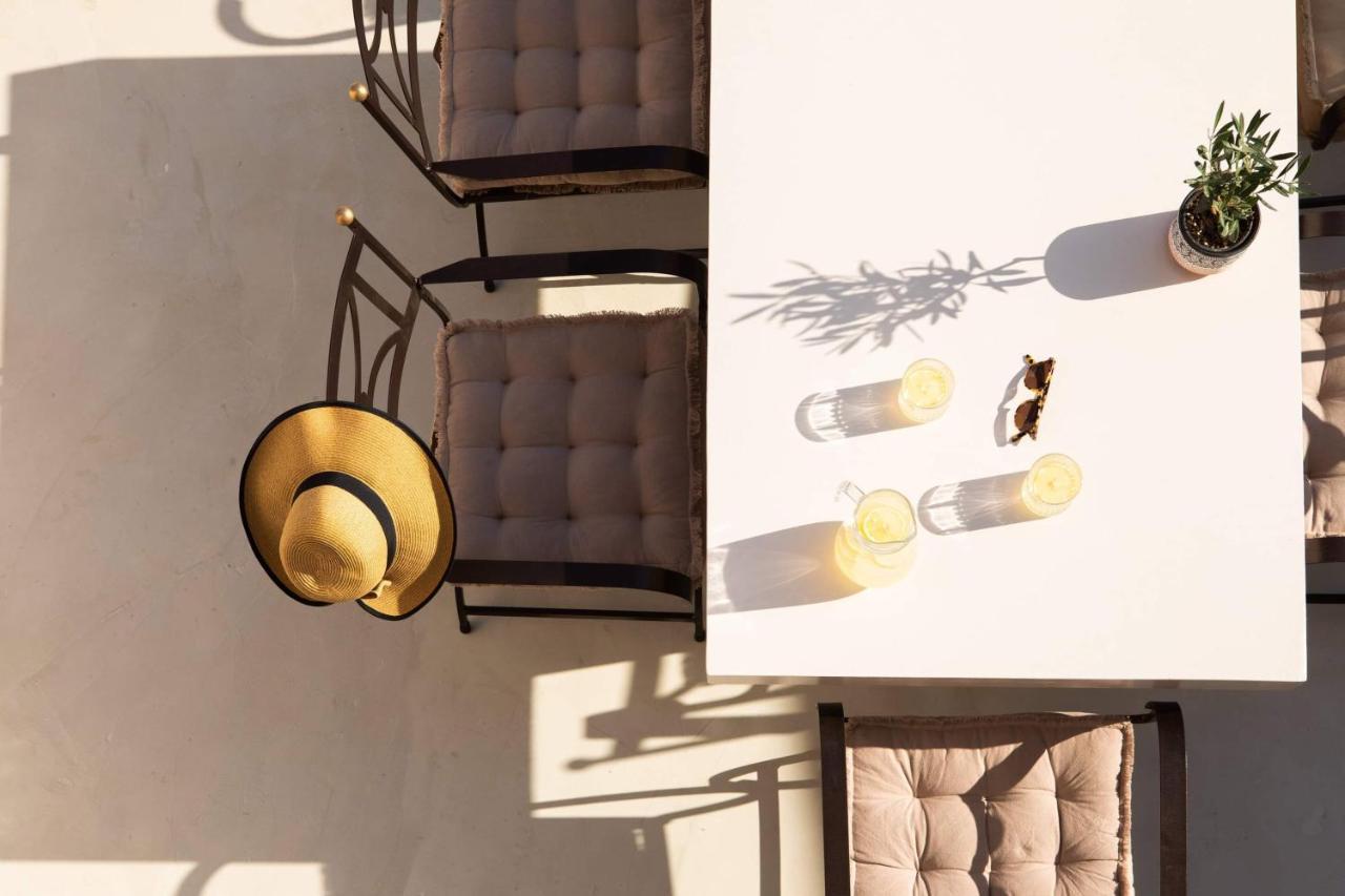 Pink Freud Villas Santorini أويا المظهر الخارجي الصورة