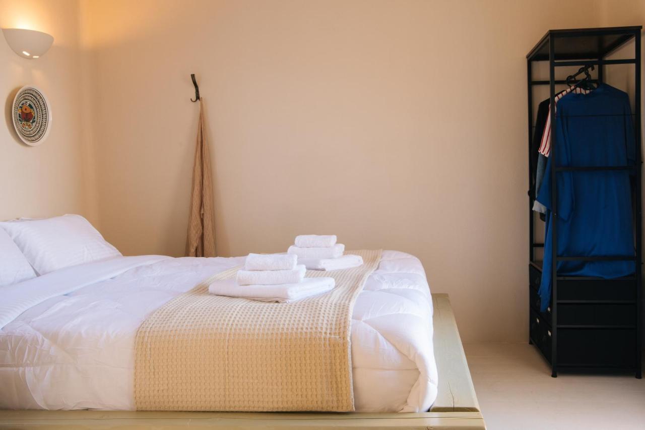 Pink Freud Villas Santorini أويا المظهر الخارجي الصورة