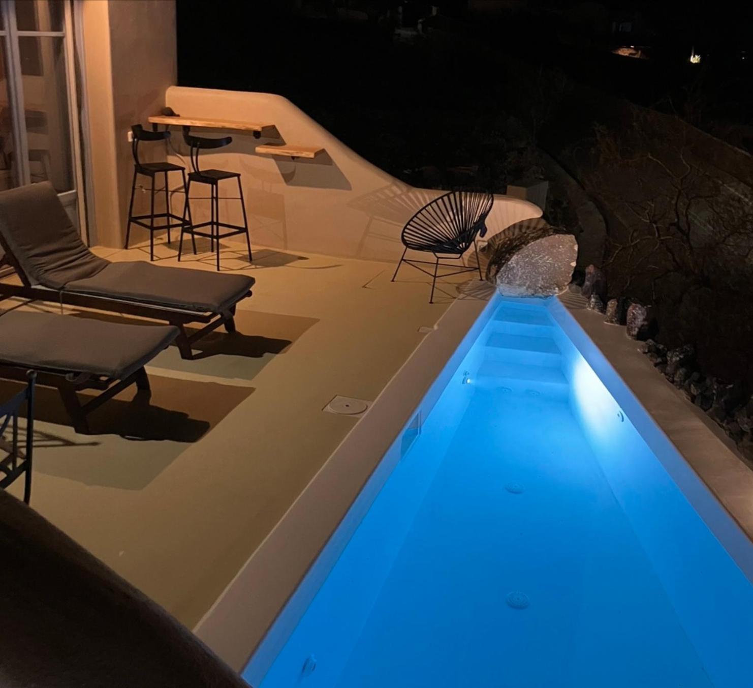 Pink Freud Villas Santorini أويا المظهر الخارجي الصورة